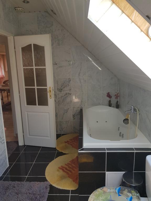 Villa Apartment Ruban Eksteriør billede